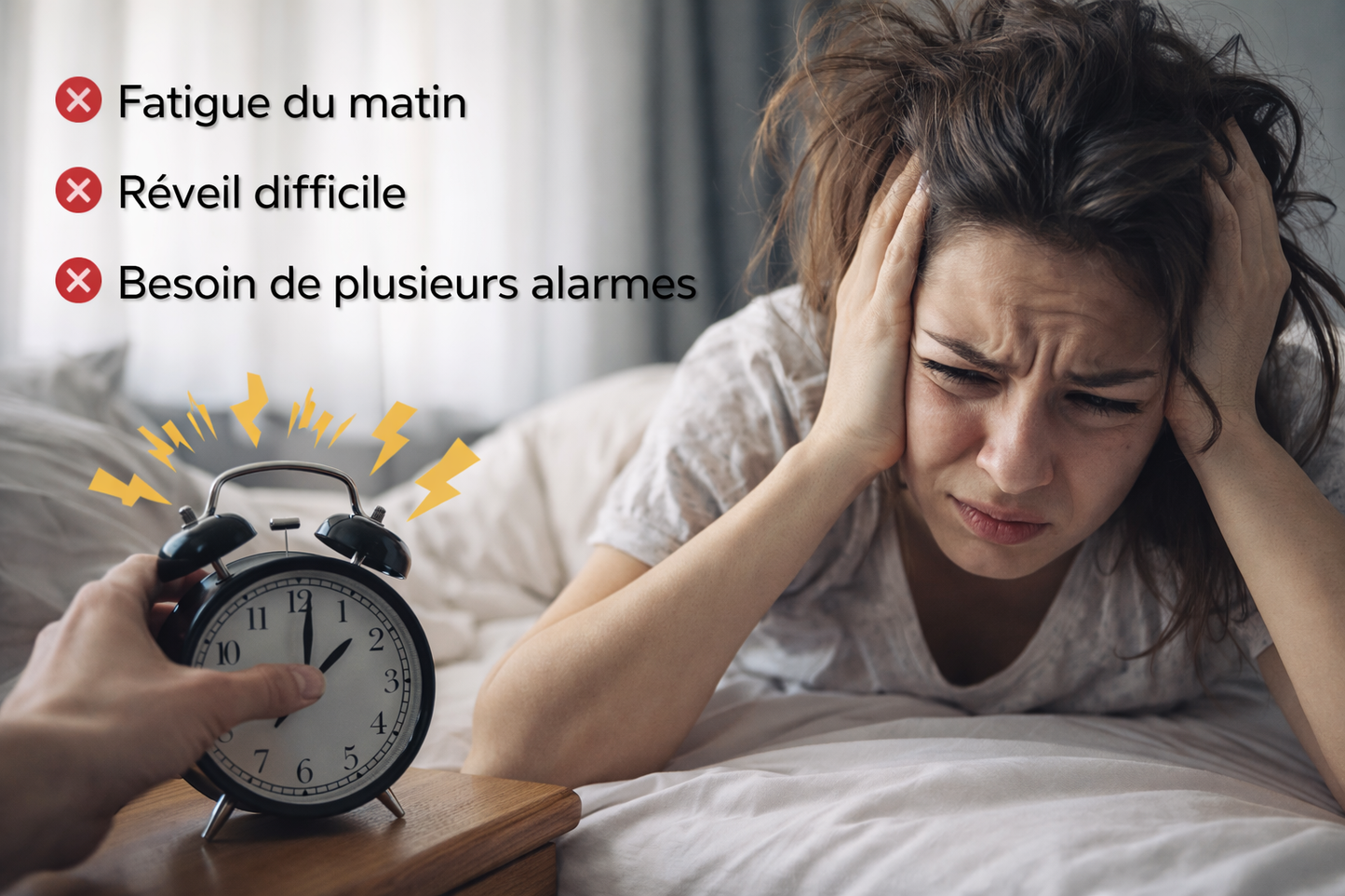 Personne fatiguée au réveil à cause d’une alarme classique trop brutale